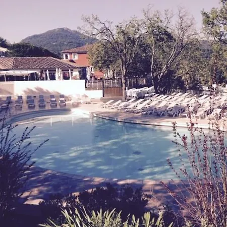 Maison Du Lac 9 * Grimaud